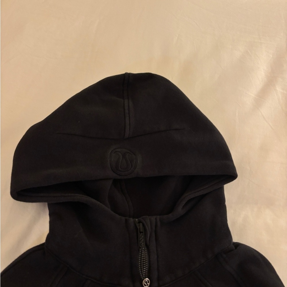 Lululemon scuba full-zip cropped hoodie Chic Black Jacket for Women sweatshirt - Picture 4 of 6
